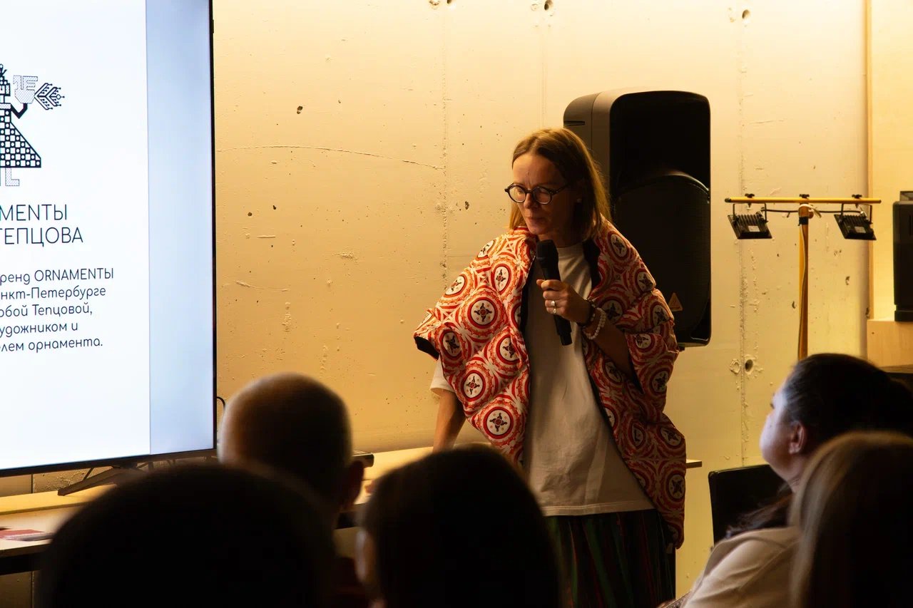 Фото публикации «Люба Тепцова в гостях у МОА» — МОА